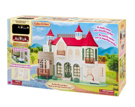 Maison de campagne au toit rouge, salle de jeux secrète dans le grenier 