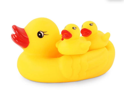 Duck Family Bath Toy - ToyTime