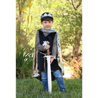 Knight W/ Tunic Cape & Crown - ToyTime