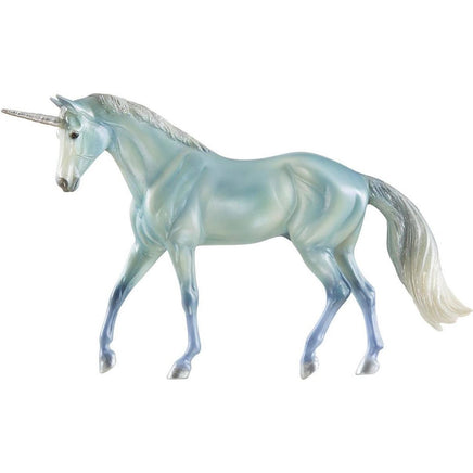 Le Mer Unicorn Of The Sea...@Breyer - ToyTime