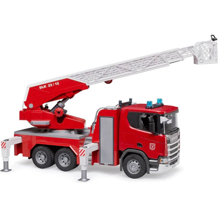 New Scania Super 560R Fire engine w. water pump + L&S module - ToyTime