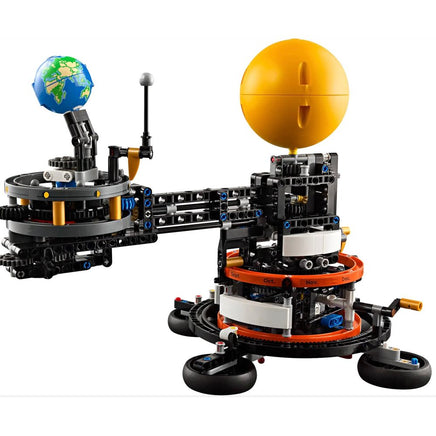 Planet Earth And Moon in Orbit 42179 - ToyTime