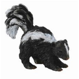 Skunk...@Breyer - ToyTime