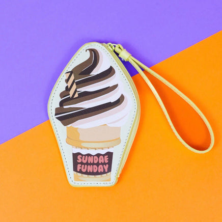 Sundae funday wristlet - ToyTime