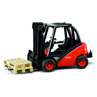 Forklift H30D with 2 pallets